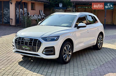 Внедорожник / Кроссовер Audi Q5 2020 в 
