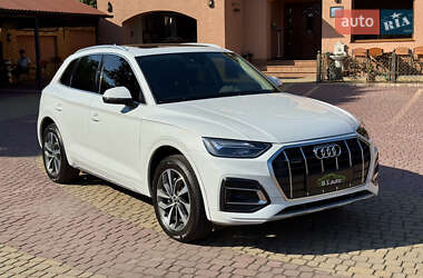 Внедорожник / Кроссовер Audi Q5 2020 в 