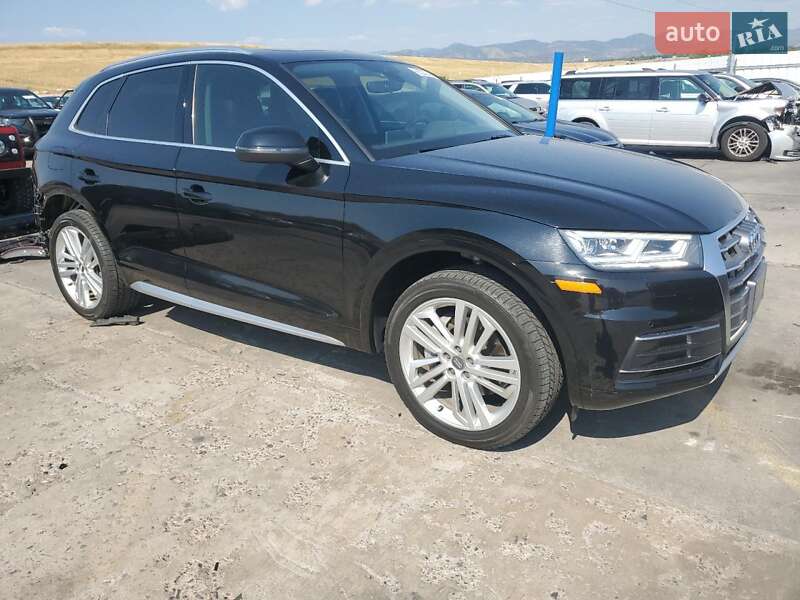 Внедорожник / Кроссовер Audi Q5 2018 в Киеве