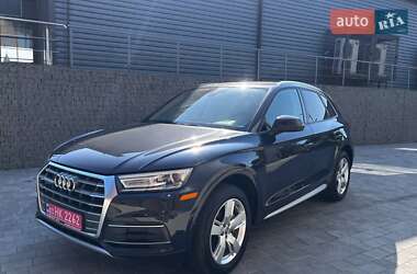 Внедорожник / Кроссовер Audi Q5 2018 в Луцке