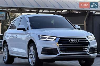 Позашляховик / Кросовер Audi Q5 2020 в Запоріжжі