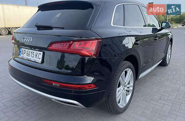 Внедорожник / Кроссовер Audi Q5 2019 в 