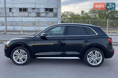 Внедорожник / Кроссовер Audi Q5 2019 в 