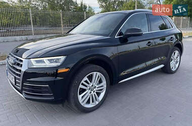 Внедорожник / Кроссовер Audi Q5 2019 в 