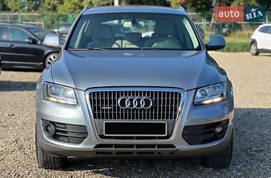 Внедорожник / Кроссовер Audi Q5 2011 в 