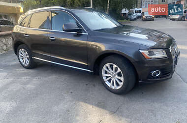 Внедорожник / Кроссовер Audi Q5 2015 в 