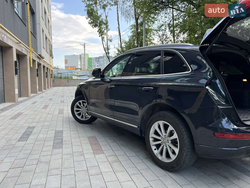 Позашляховик / Кросовер Audi Q5 2015 в Тернополі