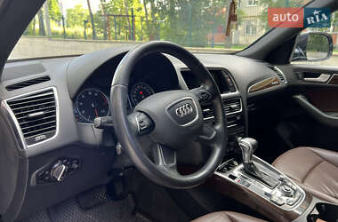 Внедорожник / Кроссовер Audi Q5 2015 в 
