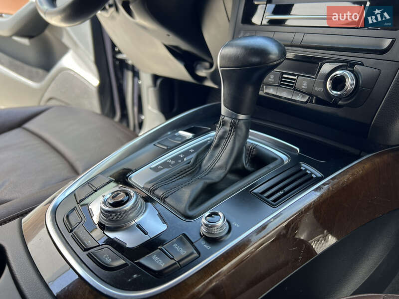 Позашляховик / Кросовер Audi Q5 2015 в Тернополі