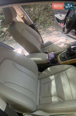 Внедорожник / Кроссовер Audi Q5 2011 в 
