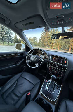 Внедорожник / Кроссовер Audi Q5 2013 в 