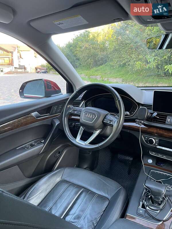 Позашляховик / Кросовер Audi Q5 2017 в Тернополі