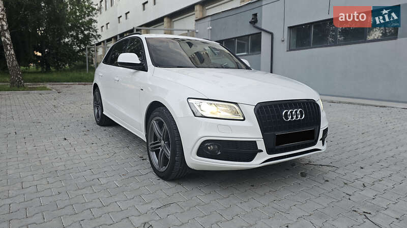 Внедорожник / Кроссовер Audi Q5 2016 в Каменец-Подольском