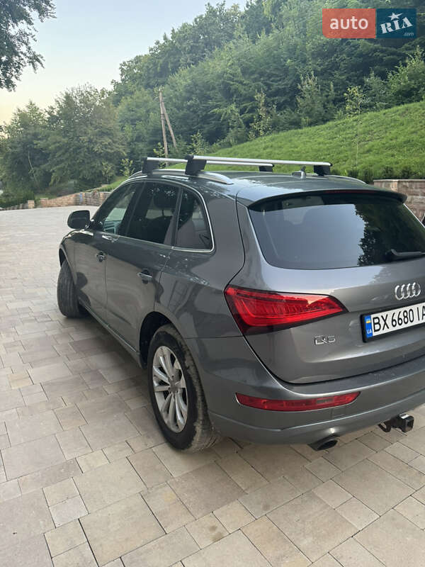 Внедорожник / Кроссовер Audi Q5 2013 в Хмельницком
