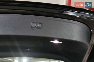 Внедорожник / Кроссовер Audi Q5 2020 в 