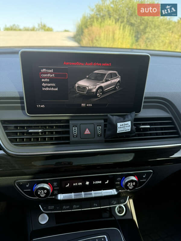 Внедорожник / Кроссовер Audi Q5 2017 в Львове