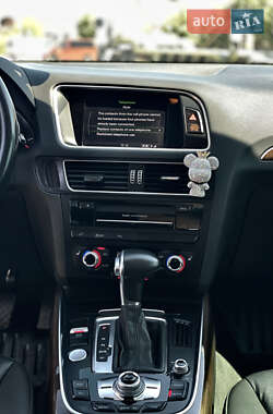 Внедорожник / Кроссовер Audi Q5 2015 в 