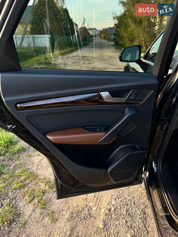 Внедорожник / Кроссовер Audi Q5 2019 в Одессе
