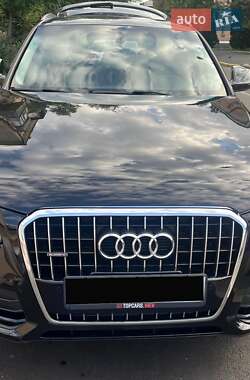 Внедорожник / Кроссовер Audi Q5 2012 в 