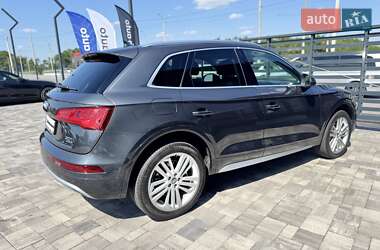 Внедорожник / Кроссовер Audi Q5 2017 в 