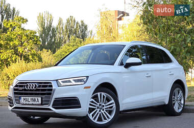 Внедорожник / Кроссовер Audi Q5 2019 в Львове