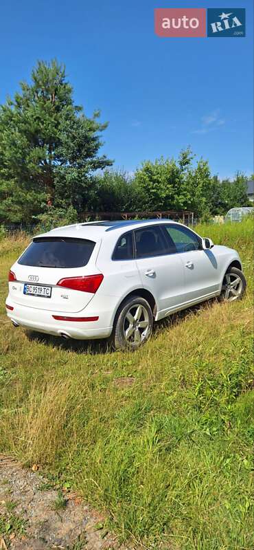 Позашляховик / Кросовер Audi Q5 2011 в Самборі