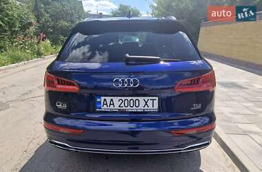 Внедорожник / Кроссовер Audi Q5 2017 в 