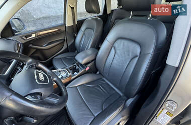 Внедорожник / Кроссовер Audi Q5 2012 в 