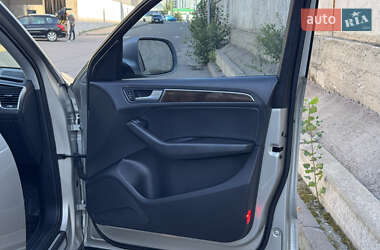 Внедорожник / Кроссовер Audi Q5 2012 в 