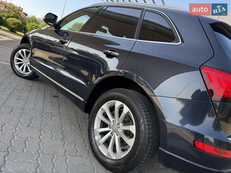 Внедорожник / Кроссовер Audi Q5 2015 в Дрогобыче