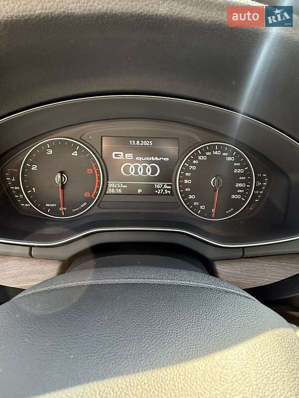 Внедорожник / Кроссовер Audi Q5 2017 в Хмельницком