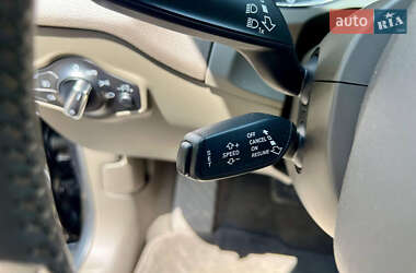 Внедорожник / Кроссовер Audi Q5 2013 в 