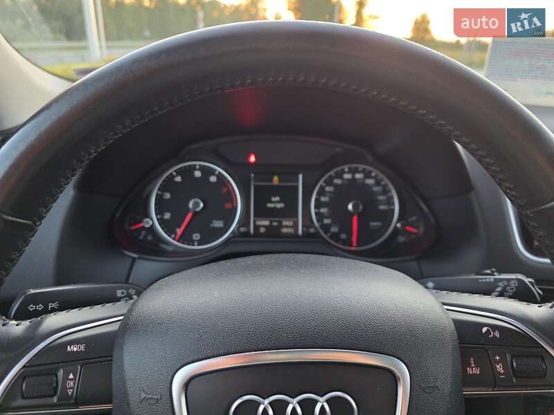 Внедорожник / Кроссовер Audi Q5 2016 в Киеве