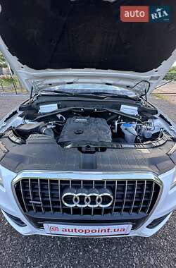 Внедорожник / Кроссовер Audi Q5 2013 в 