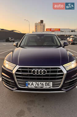 Внедорожник / Кроссовер Audi Q5 2019 в 