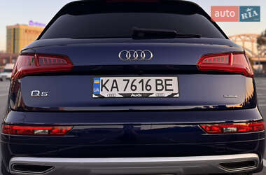 Внедорожник / Кроссовер Audi Q5 2019 в 