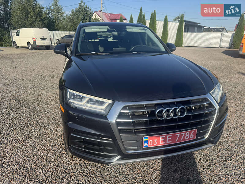 Внедорожник / Кроссовер Audi Q5 2018 в Луцке