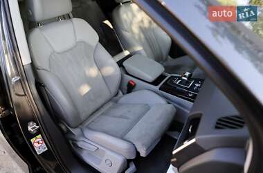 Внедорожник / Кроссовер Audi Q5 2018 в 