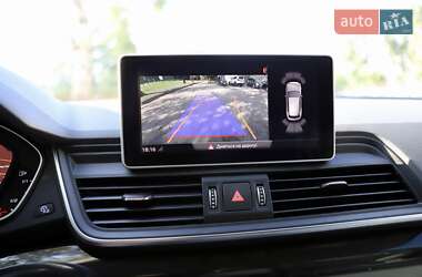 Внедорожник / Кроссовер Audi Q5 2018 в 