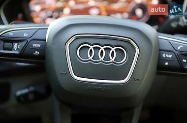 Внедорожник / Кроссовер Audi Q5 2018 в 