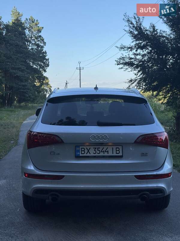 Позашляховик / Кросовер Audi Q5 2011 в Славуті