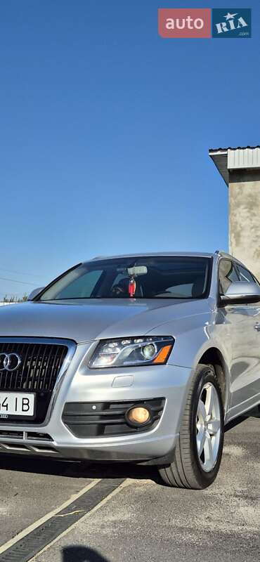 Позашляховик / Кросовер Audi Q5 2011 в Славуті