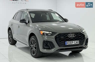 Внедорожник / Кроссовер Audi Q5 2022 в 
