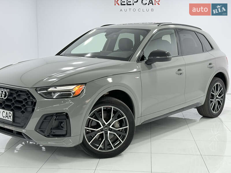 Внедорожник / Кроссовер Audi Q5 2022 в Одессе