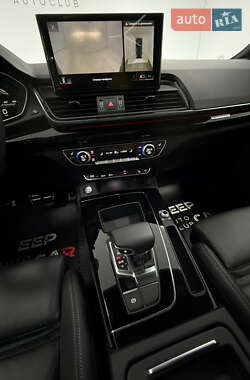 Внедорожник / Кроссовер Audi Q5 2022 в 