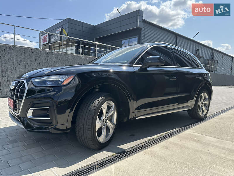 Внедорожник / Кроссовер Audi Q5 2021 в Луцке