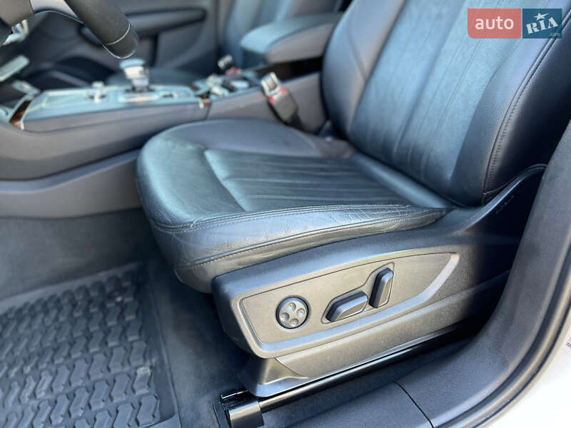 Внедорожник / Кроссовер Audi Q5 2018 в Ровно