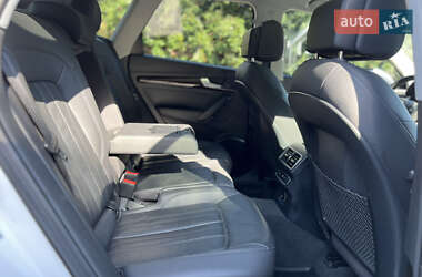 Внедорожник / Кроссовер Audi Q5 2018 в 