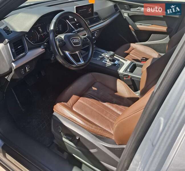 Внедорожник / Кроссовер Audi Q5 2017 в Чорткове