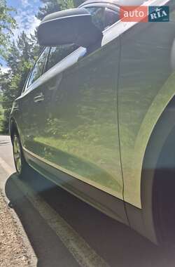 Внедорожник / Кроссовер Audi Q5 2017 в 